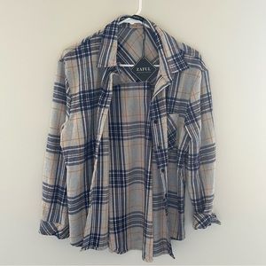 Women’s Medium Plaid Flannel